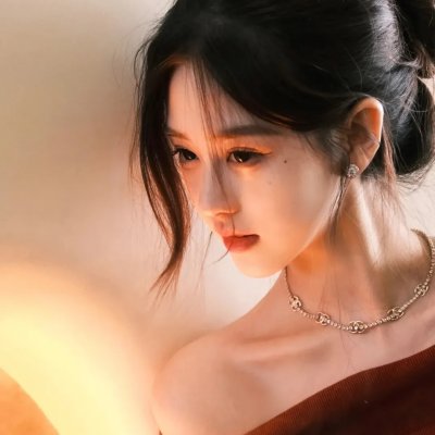 钢铁巨人